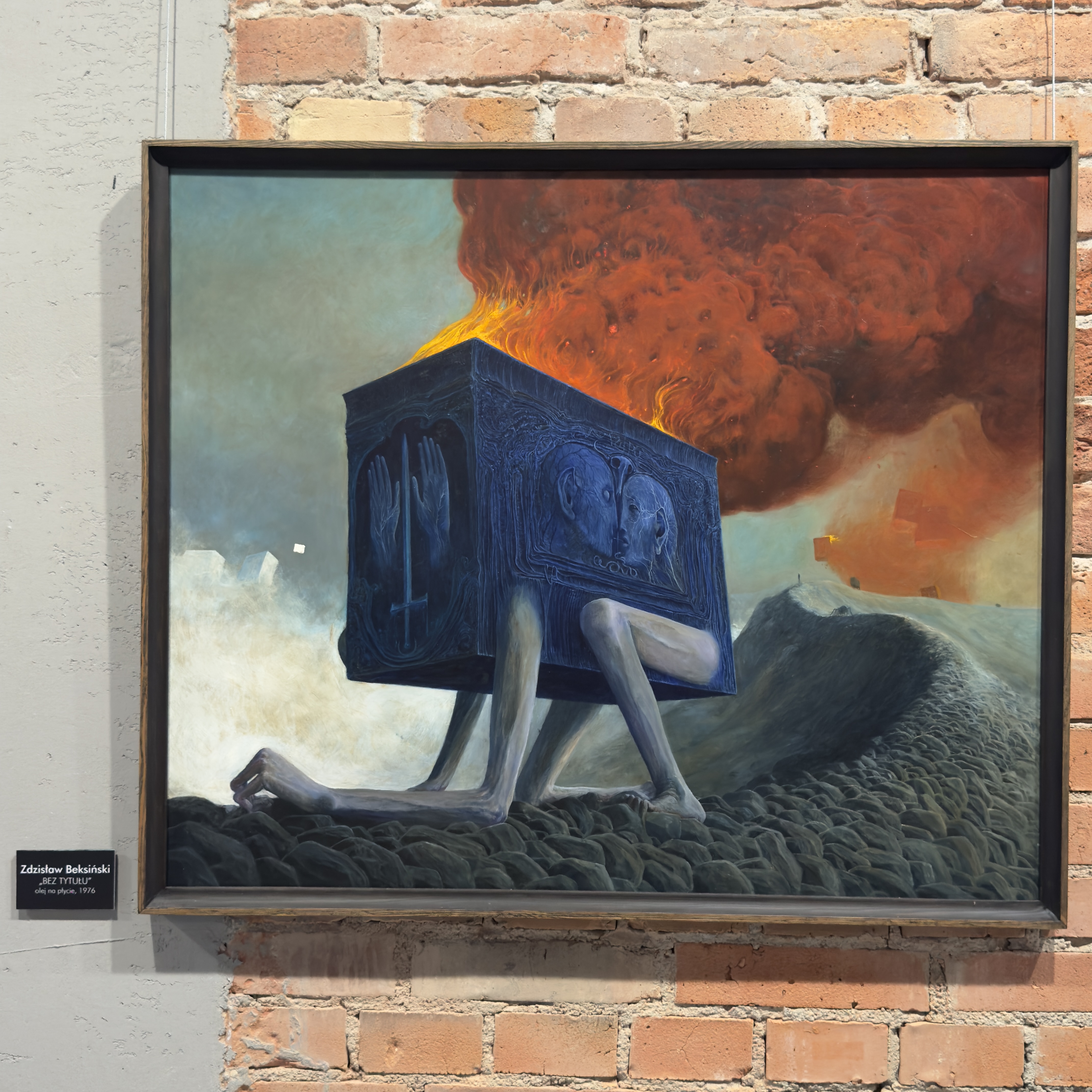 Beksiński at the Museum of Fantasy Art in Warsaw, photo 5 of 12